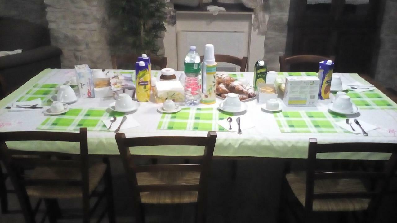 Bed&Breakfast Via Venezia Regalbuto Exterior foto